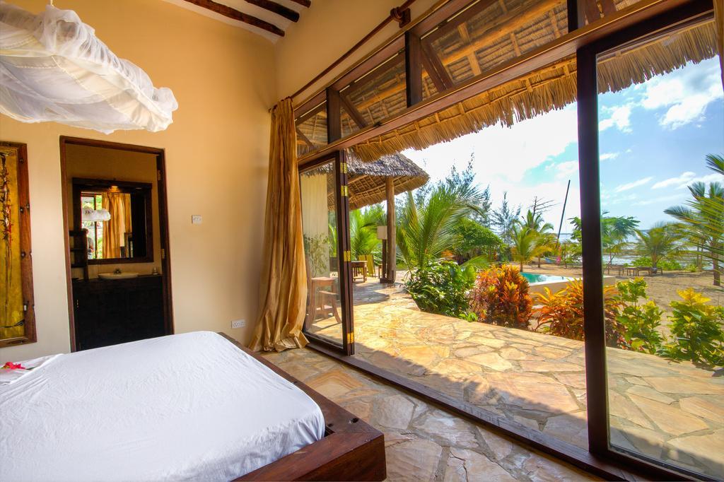 Hotel Milele Villas